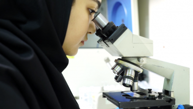تصویر از آزمایشگاه و بانک خون